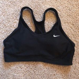 Black M Nike Padded sports Bra